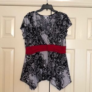 Black and white top with bright red waist accent